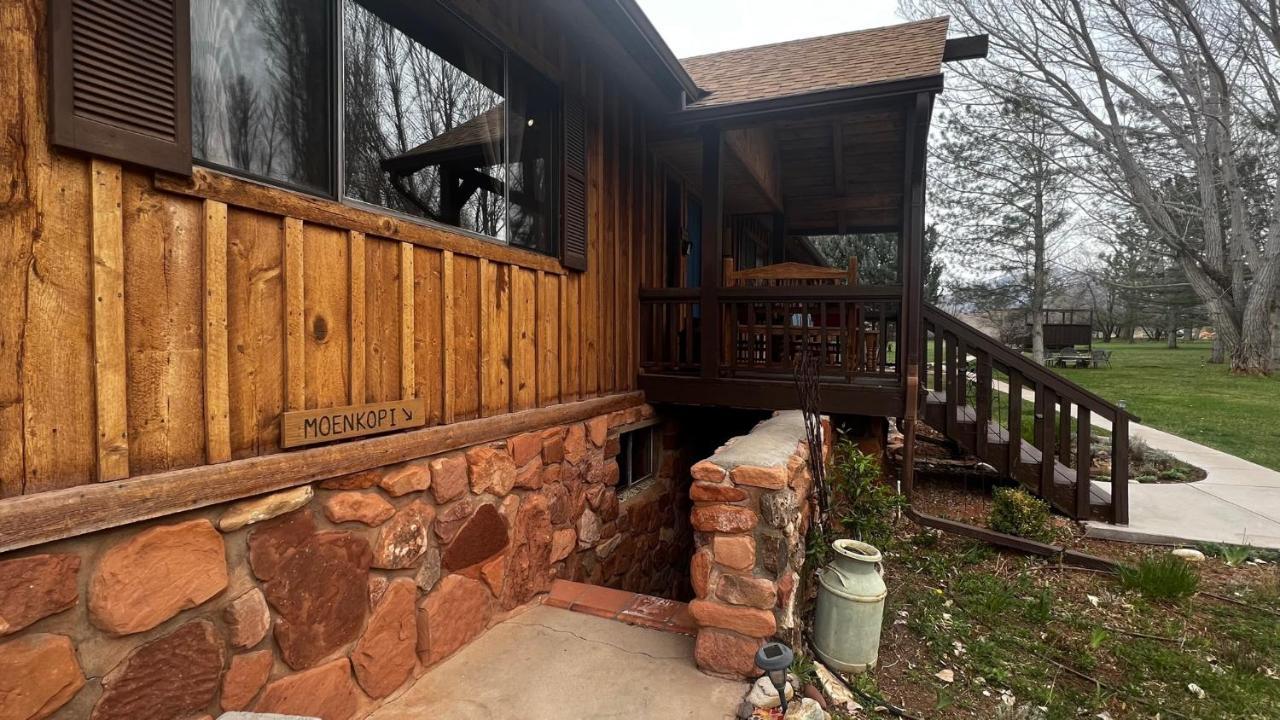 Castle Valley Inn Moab Exterior photo